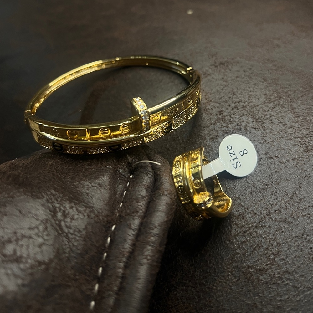 21K Gold Plated Nail Bracelet and Ring Set - Picture 7 of 8
